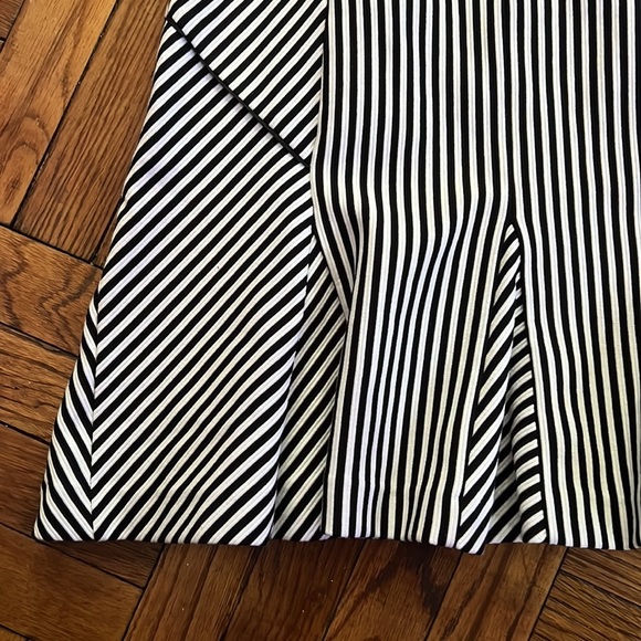 Banana republic white and black skirt size: 12 - Picture 8 of 9
